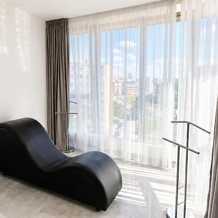 Apartment 1 With Ac, Vienna Gate 3 *