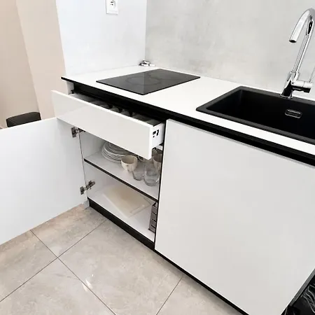 Apartment 1 With Ac, Vienna Gate 3 *